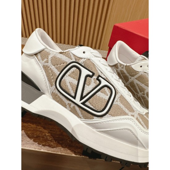 Valentino Sneakers