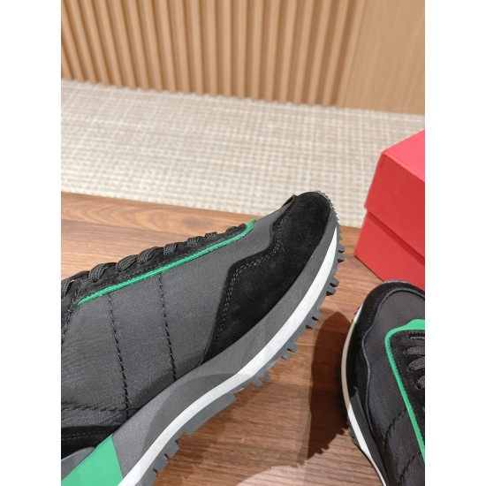 Valentino Sneakers