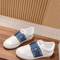 Valentino Sneakers