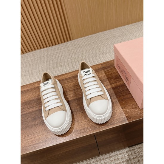 MiuMiu Sneakers