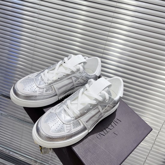 Valentino Sneakers