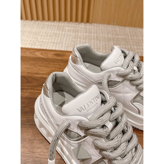 Valentino Sneakers