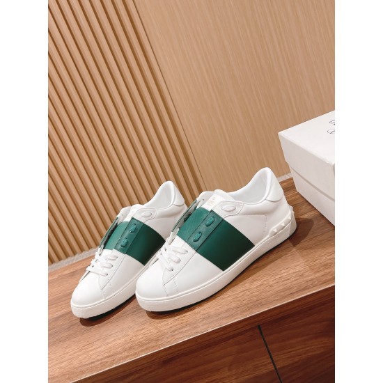 Valentino Sneakers