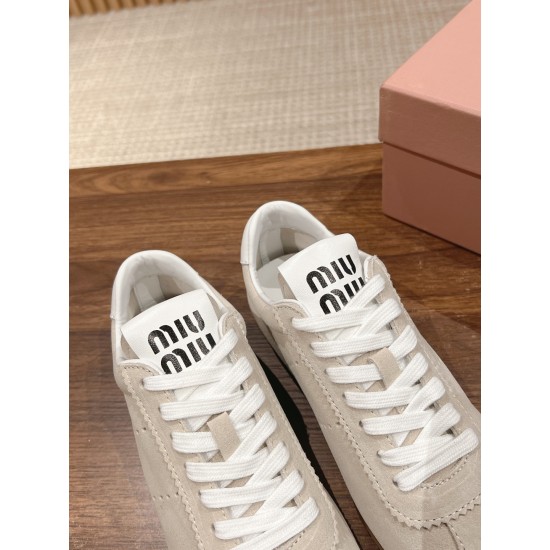 MiuMiu Sneakers