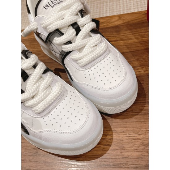 Valentino Sneakers