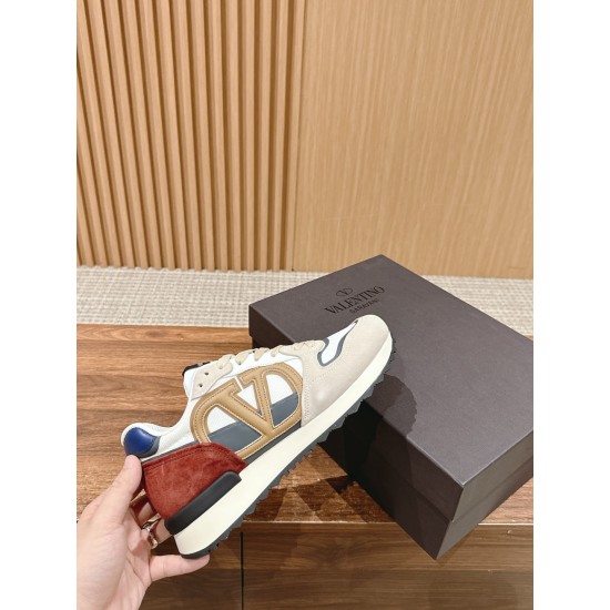 Valentino Sneakers