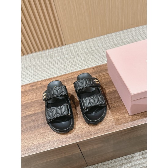 MiuMiu Sandals