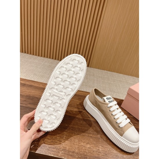 MiuMiu Sneakers