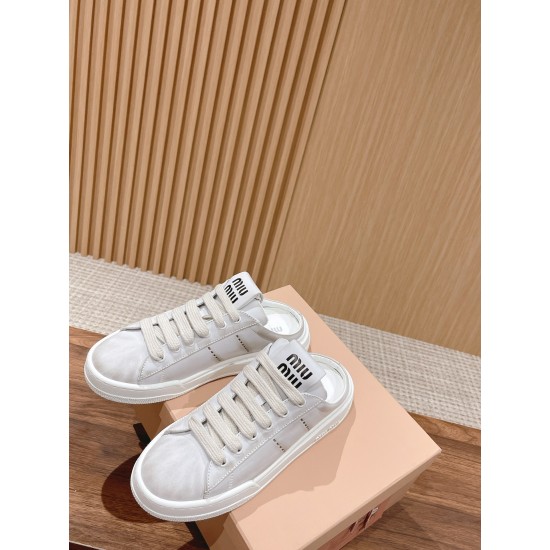 MiuMiu Sneakers