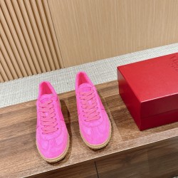 Valentino Sneakers