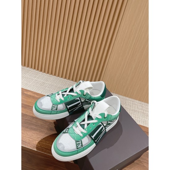 Valentino Sneakers