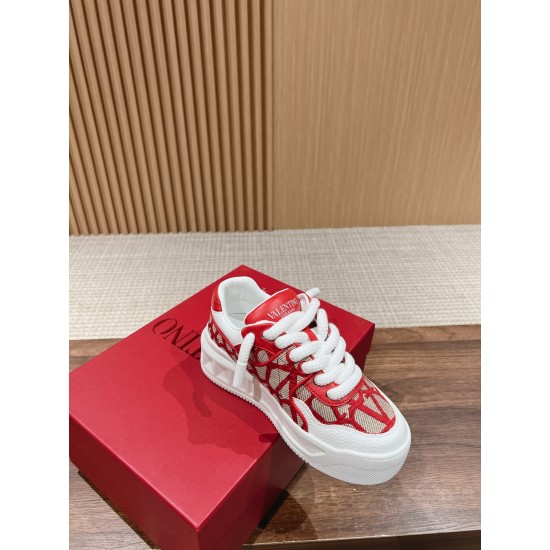 Valentino Sneakers