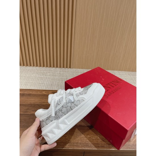 Valentino Sneakers