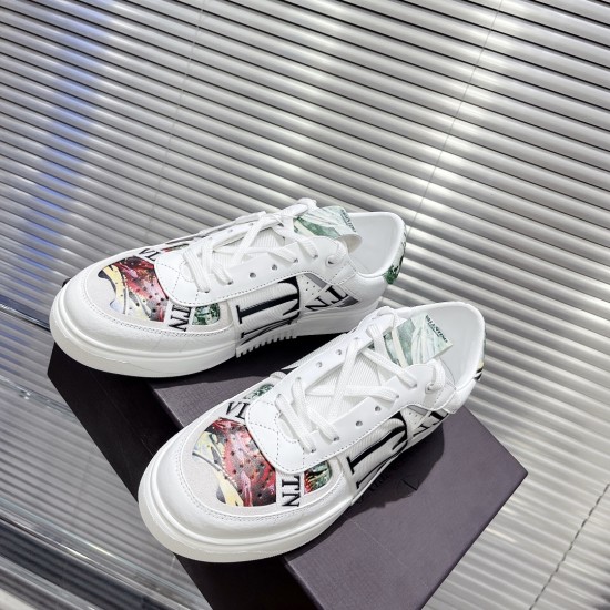 Valentino Sneakers