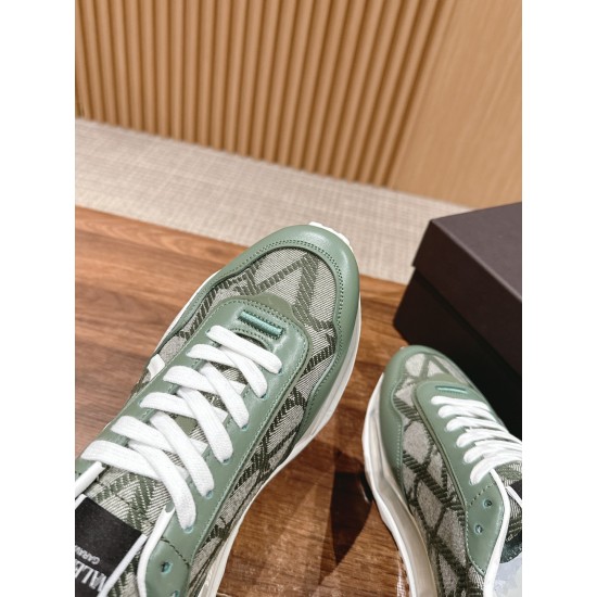 Valentino Sneakers