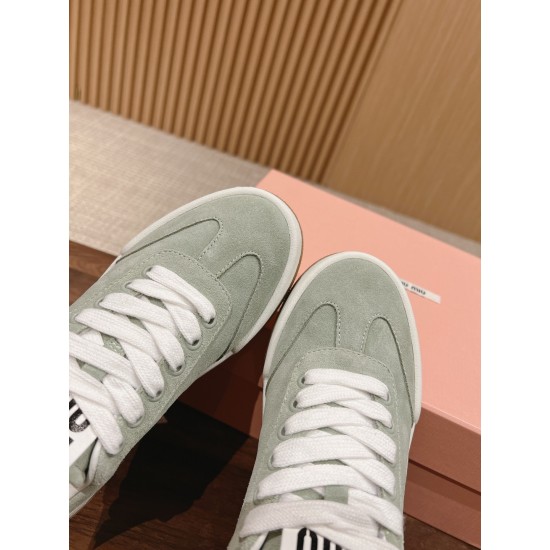 MiuMiu Sneakers