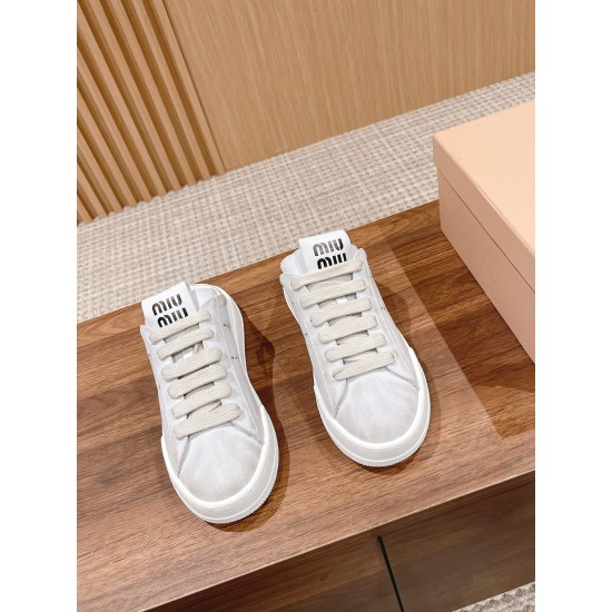 MiuMiu Sneakers