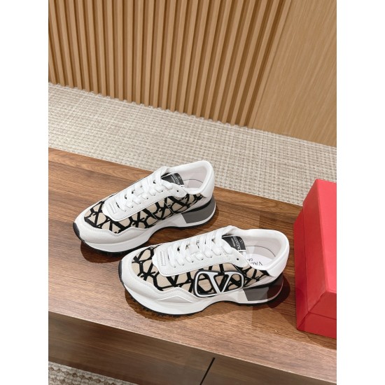 Valentino Sneakers