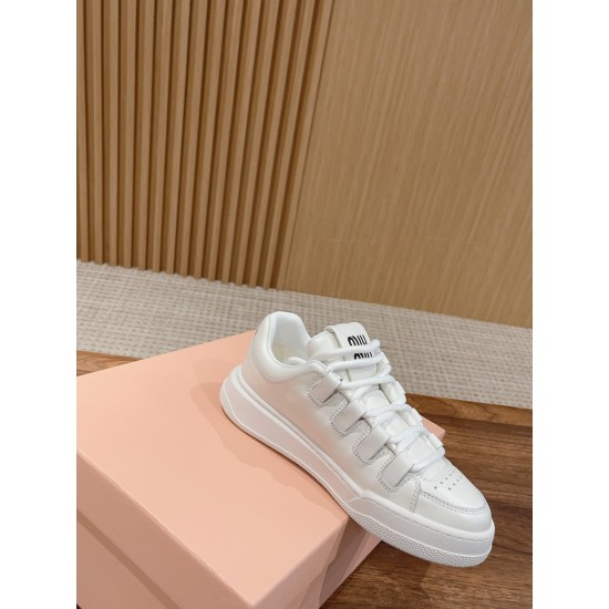 MiuMiu Sneakers