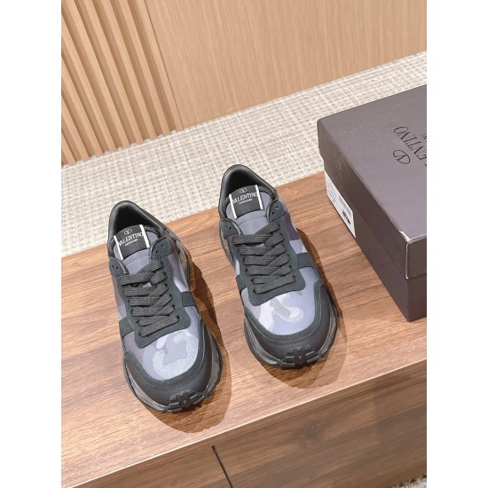 Valentino Sneakers