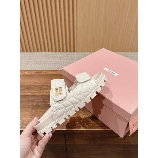 MiuMiu Sandals