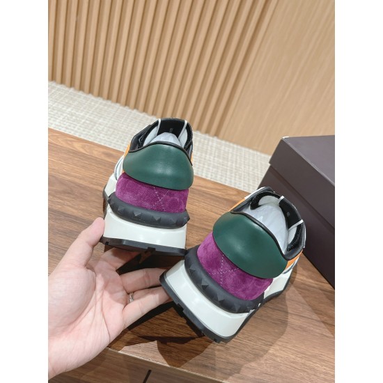 Valentino Sneakers