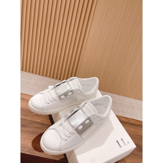 Valentino Sneakers