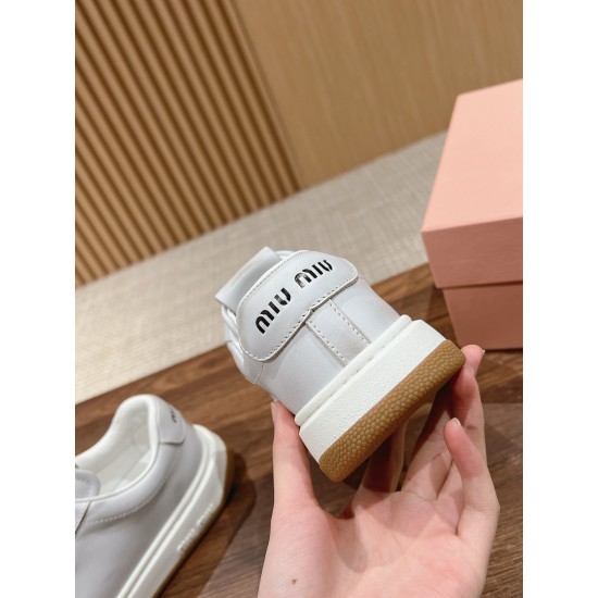 MiuMiu Sneakers