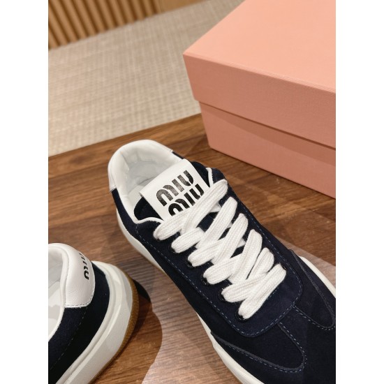 MiuMiu Sneakers