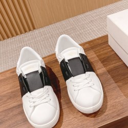 Valentino Sneakers