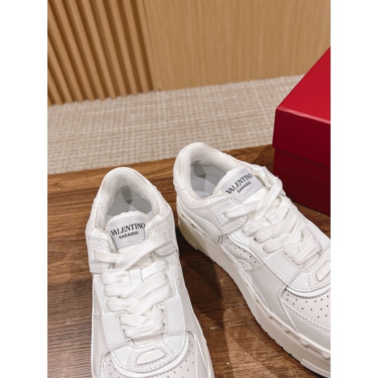 Valentino Sneakers