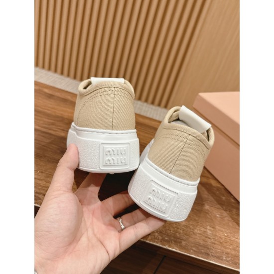 MiuMiu Sneakers