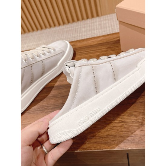 MiuMiu Sneakers