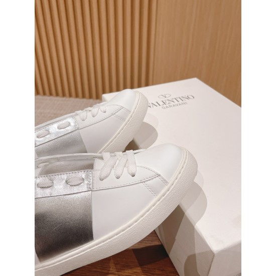 Valentino Sneakers