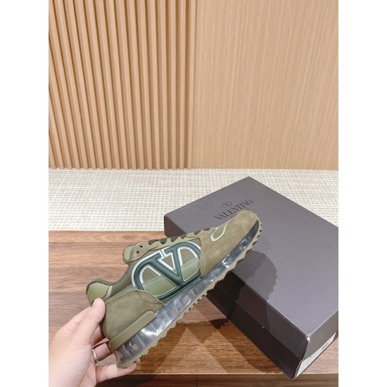 Valentino Sneakers