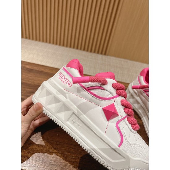 Valentino Sneakers