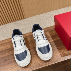 Valentino Sneakers