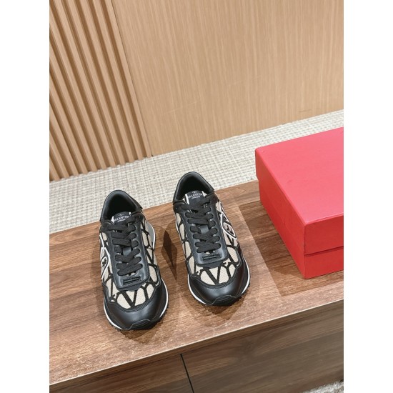 Valentino Sneakers