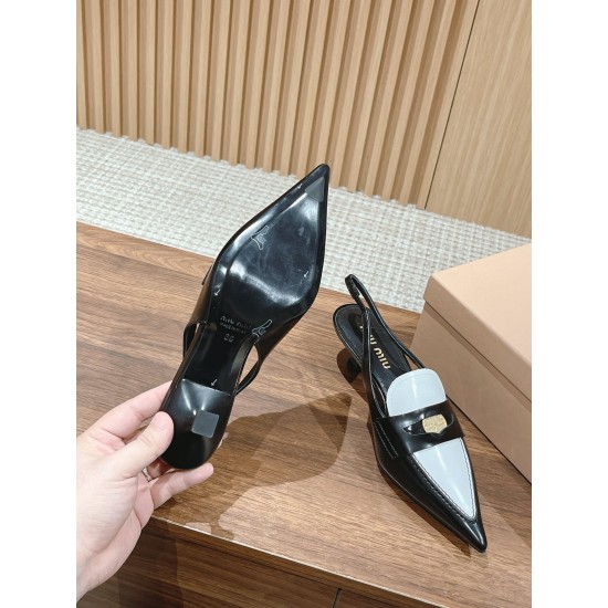 MiuMiu Sandals