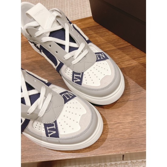 Valentino Sneakers