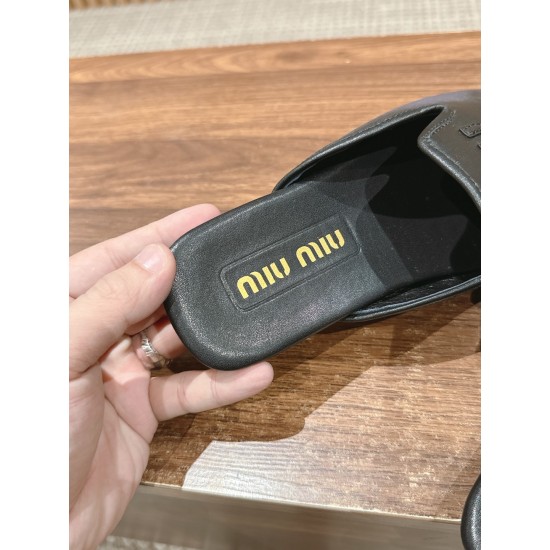 MiuMiu Slippers