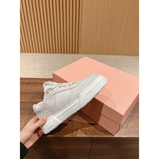 MiuMiu Sneakers