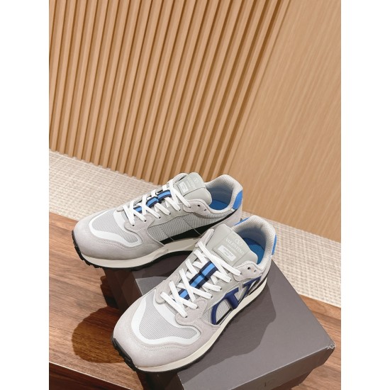 Valentino Sneakers