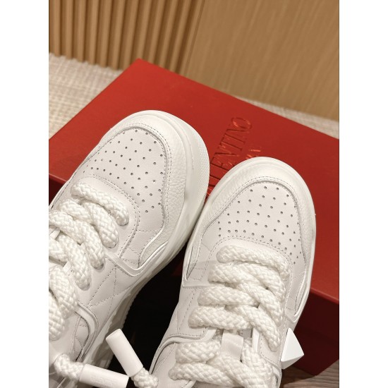 Valentino Sneakers