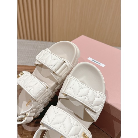 MiuMiu Sandals