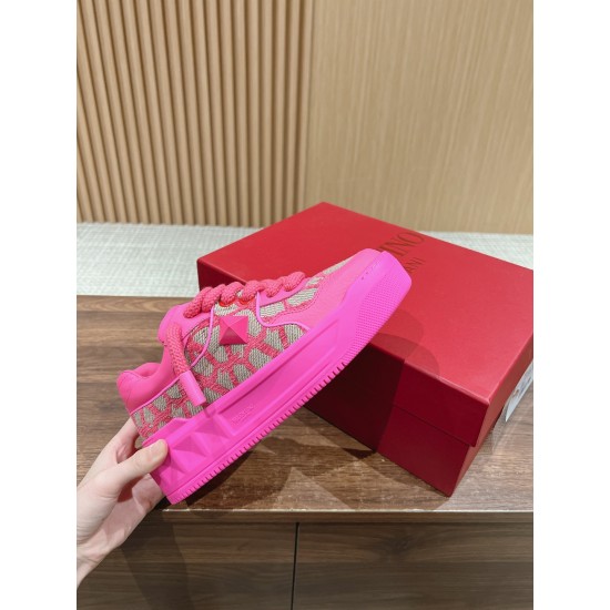 Valentino Sneakers