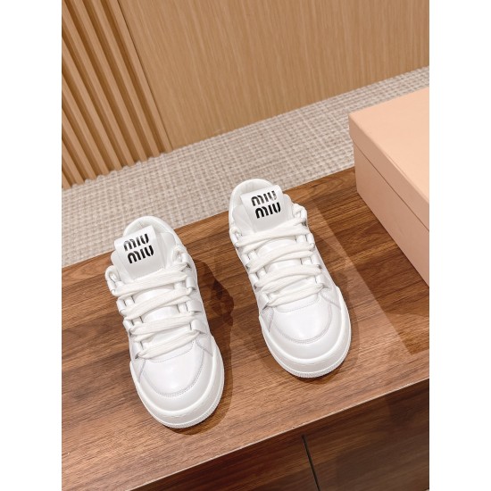 MiuMiu Sneakers