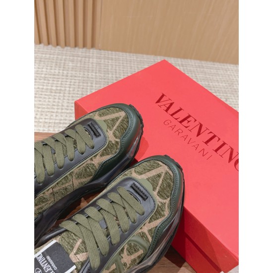 Valentino Sneakers