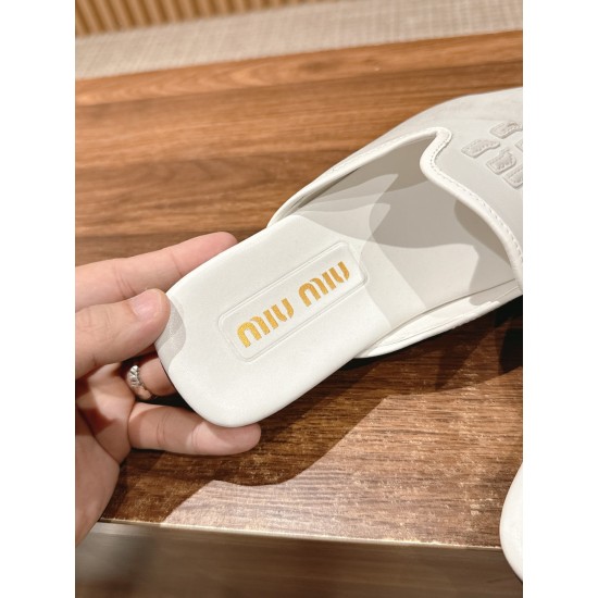 MiuMiu Slippers