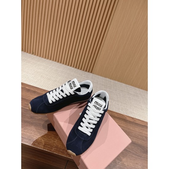 MiuMiu Sneakers